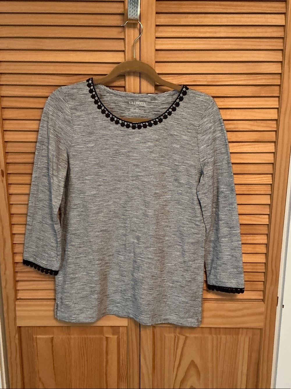 Talbots Gray Marled Long-Sleeve Top with Black Trim